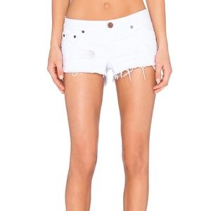 One Teaspoon Bonitas Short White Sz 24